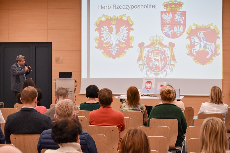 Konferencja dla nauczycieli poświęcona materiałom edukacyjnym