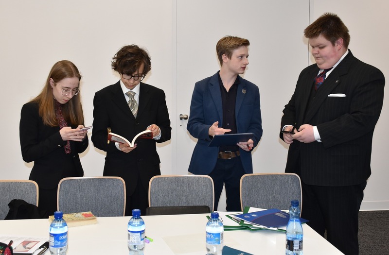 9. Kujawsko-Pomorski Turniej Debat Oksfordzkich, fot. Remigiusz Ławniczak/IPN