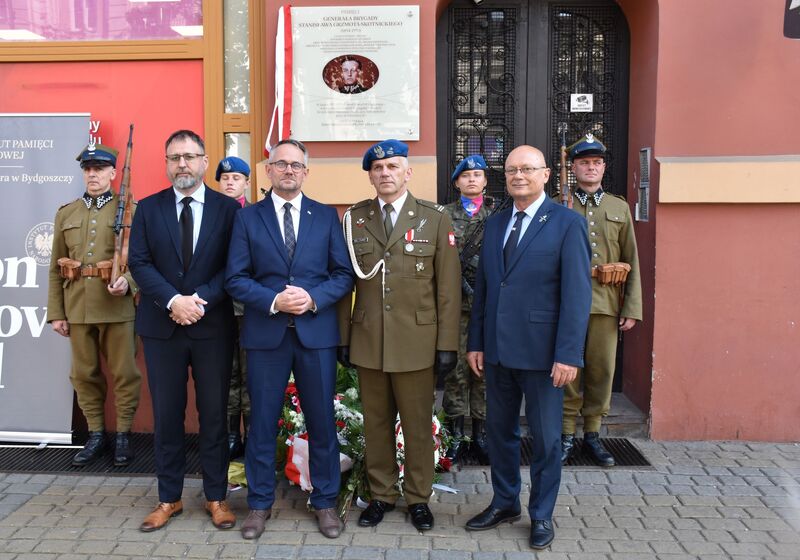 Odsłonięcie tablicy upamiętniającej gen. bryg. Stanisława Grzmota-Skotnickiego - Bydgoszcz, 19 września 2024