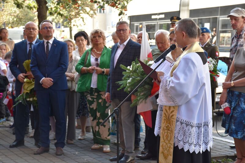 Odsłonięcie tablicy upamiętniającej gen. bryg. Stanisława Grzmota-Skotnickiego - Bydgoszcz, 19 września 2024