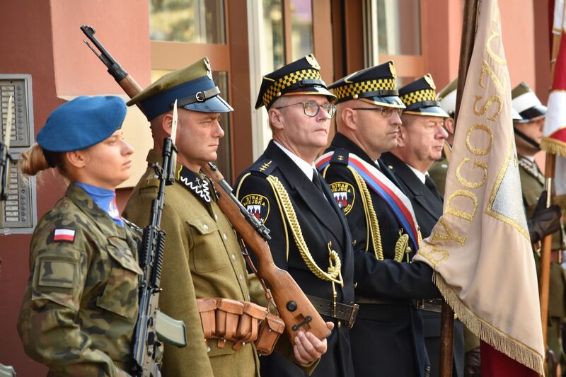 Odsłonięcie tablicy upamiętniającej gen. bryg. Stanisława Grzmota-Skotnickiego - Bydgoszcz, 19 września 2024