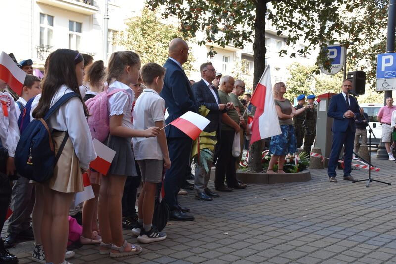 Odsłonięcie tablicy upamiętniającej gen. bryg. Stanisława Grzmota-Skotnickiego - Bydgoszcz, 19 września 2024