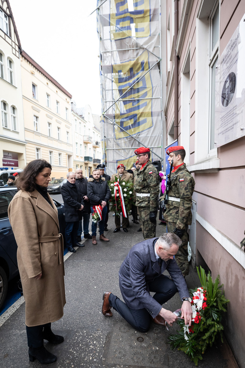 Uroczyste odsłonięcie tablicy ppor. Leszka Białego