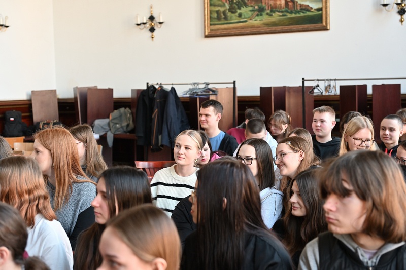 Pokaz filmu „Popiełuszko. Testament wolności” w III LO im. Jana Pawła II w Grudziądzu