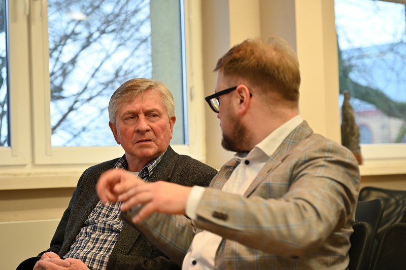 Pokaz filmu o bł. ks. Jerzym Popiełuszce w Instytucie Kardynała Józefa Glempa w Inowrocławiu