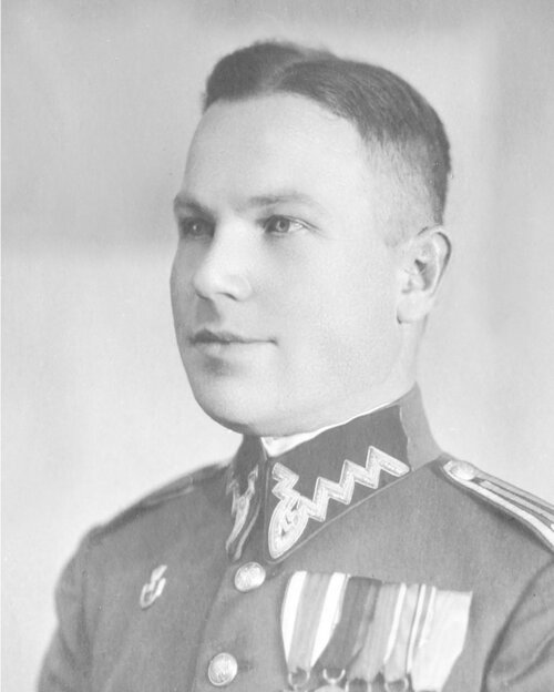 Ludwik Augustyniak ps. „Cygan”, „Gustek”, st. sierż. WP, żołnierz Armii Krajowej.