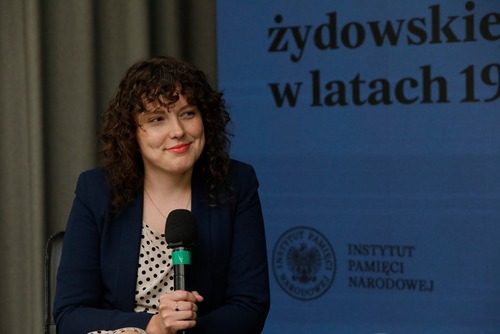 Dr Kinga Czechowska podczas spotkania z cyklu „Książki pełne historii” – Warszawa, 26 kwietnia 2023. Fot. IPN