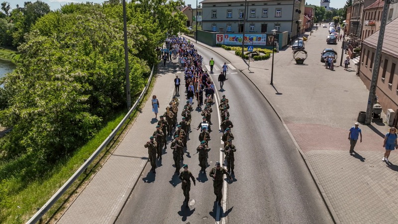 Uroczystości nadania imienia Błękitnej Armii, fot. Zespół Szkół Nr 2 w Golubiu-Dobrzyniu.