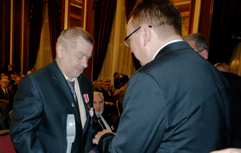Józef Pintera podczas wręczenia Nagrody Honorowej „Świadek Historii” w 2017 r.