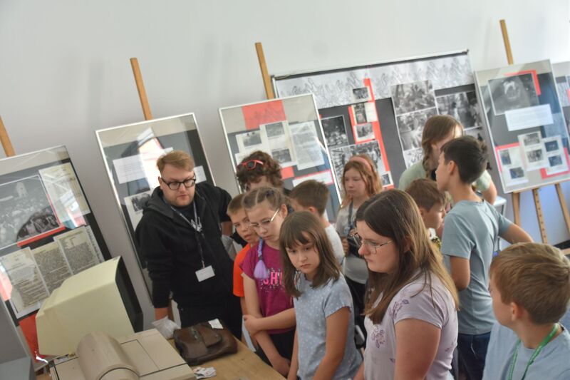 Zajęcia w ramach cyklu „Na wakacyjnym szlaku...”, fot. Patryk Malendowicz.