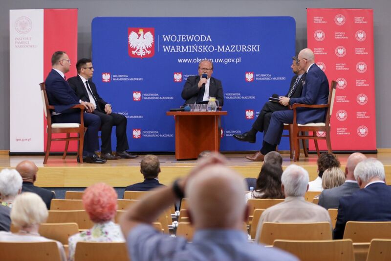 Debata o dekomunizacji przestrzeni publicznej – Olsztyn, 22 lipca 2023. Fot. Mikołaj Bujak (IPN).