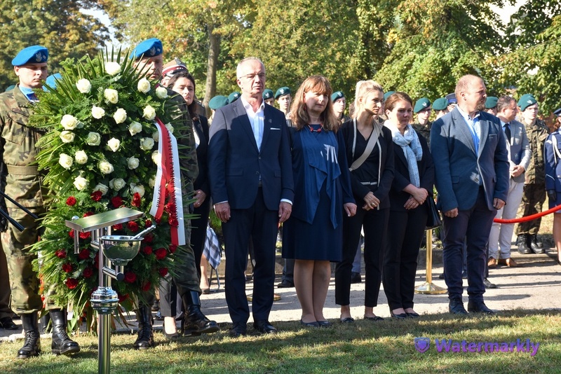 Uroczystości pogrzebowe Mariana Olejniczaka, fot. Piotr Wiejak