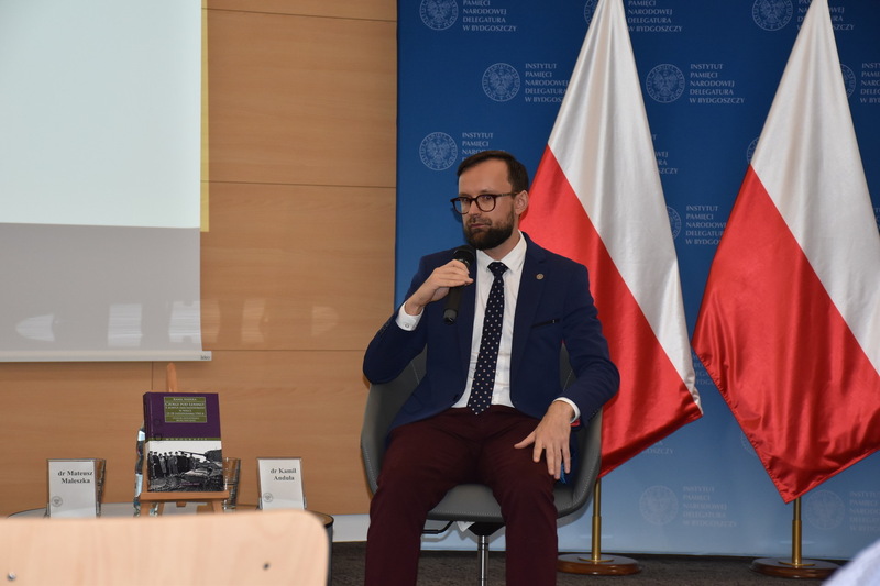 Promocja książki „„Czołgi pod Lenino! 5 Korpus Zmechanizowany w walce 12-18 października 1943 r. Studium zastosowania broni pancernej””